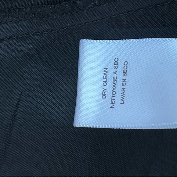 ⭐️ Bogo ⭐️🦋 Michael Kors Sz 6 black tiered sheath dress - Picture 9 of 15